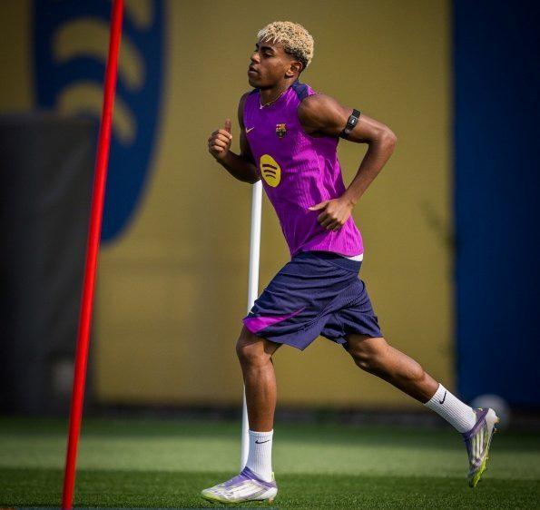 巴萨前锋亚马尔或国际比赛日后复出，目标国家德比首发