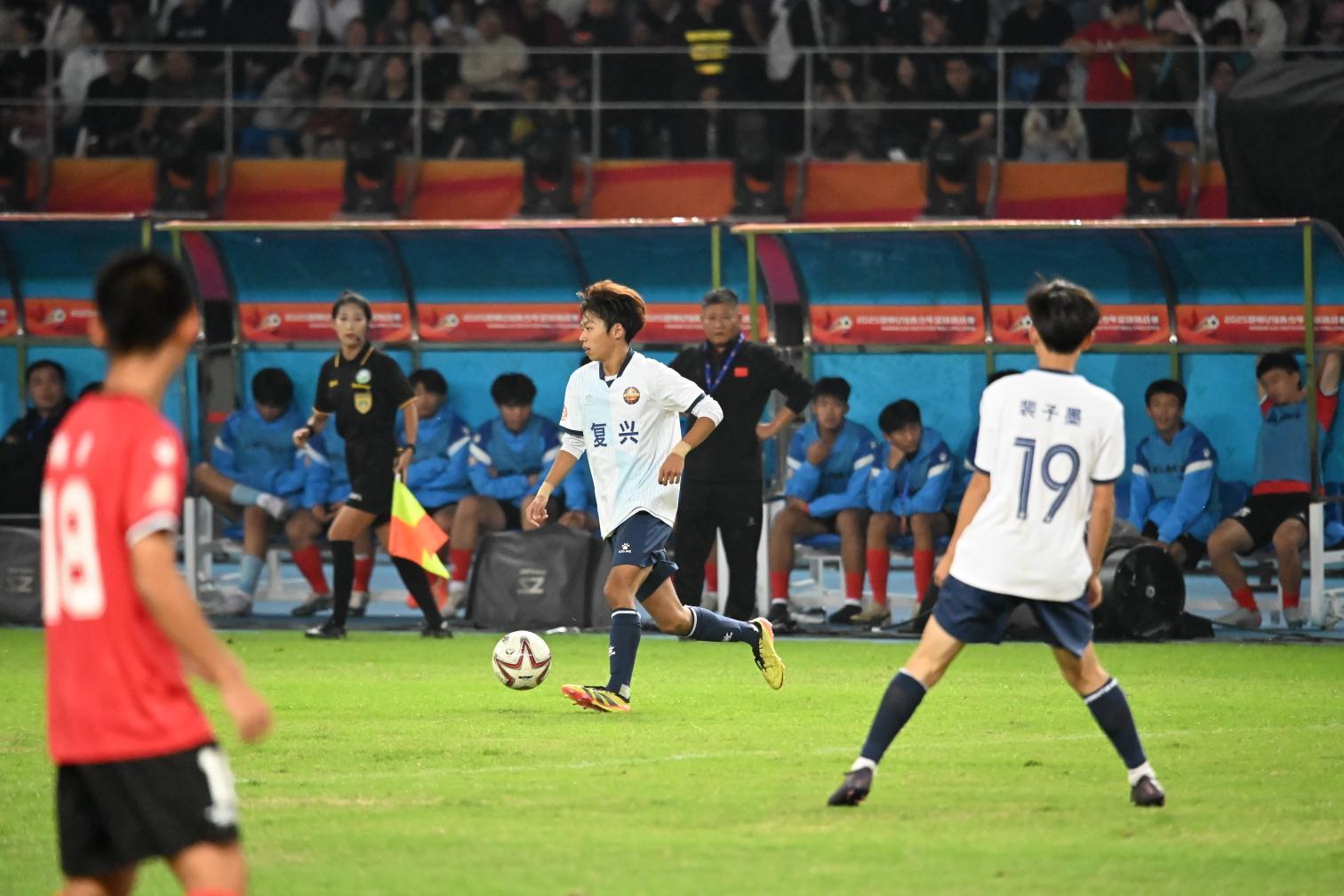2025邯郸U18青少年足球挑战赛：1比0绝杀夺冠，国庆燃情盛宴
