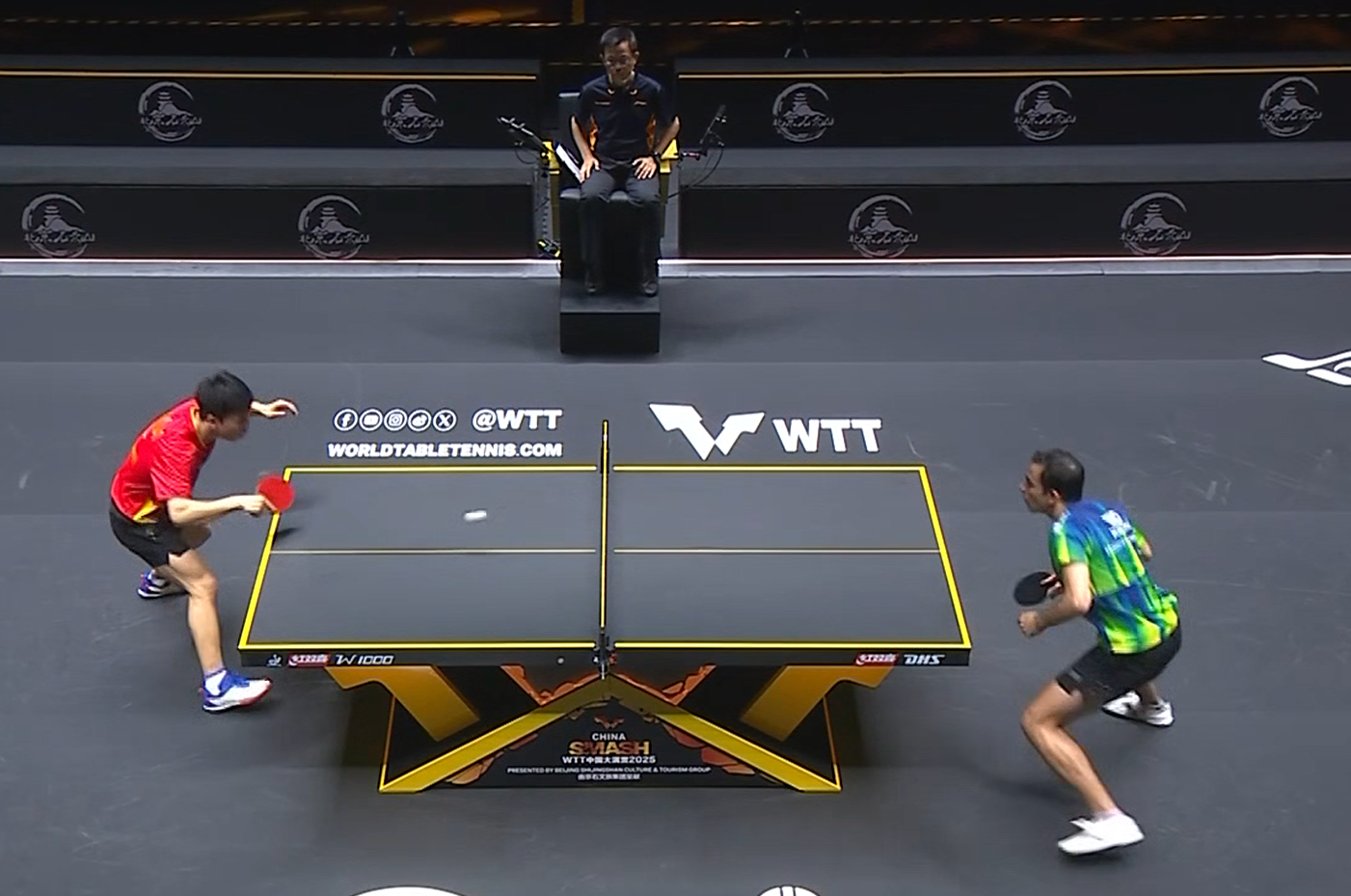 WTT中国大满贯：向鹏4-3险胜雨果晋级四强，决胜局表现惊艳