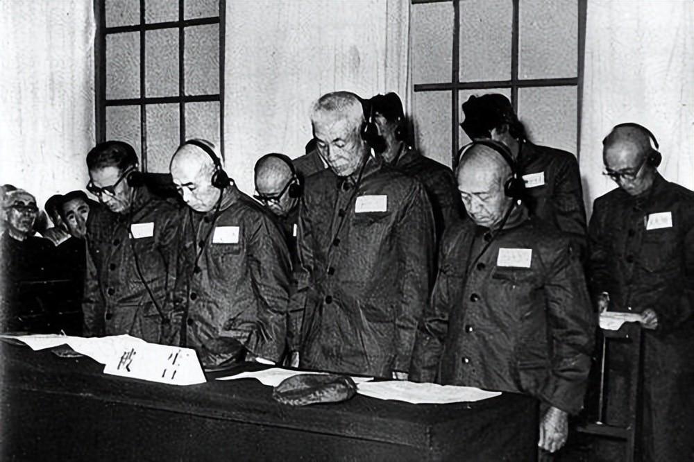 1975年毛泽东特赦战犯：一场历史性的宽释与团圆