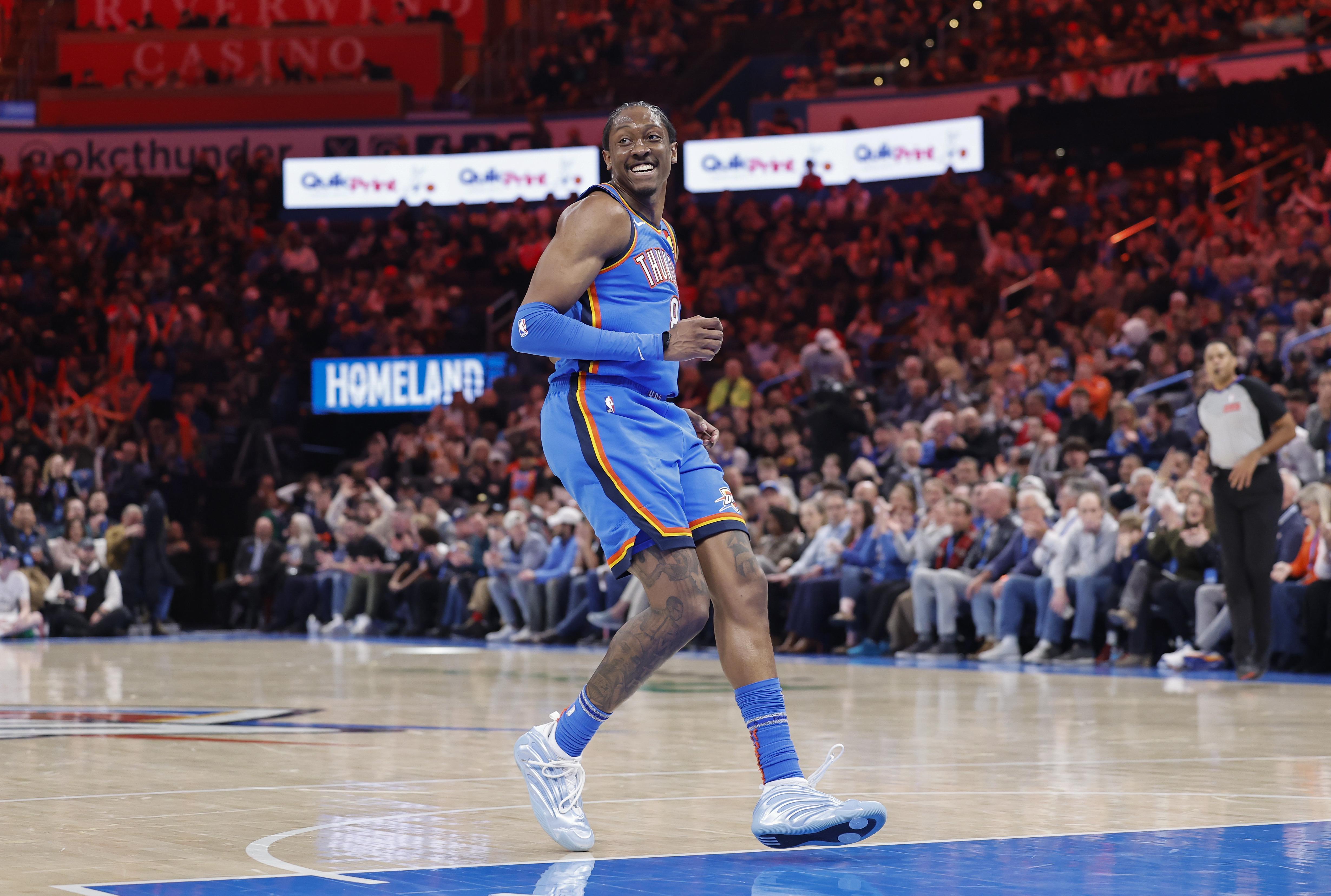 明日NBA季前赛：雷霆vs黄蜂伤病名单更新，三将缺阵格威未归