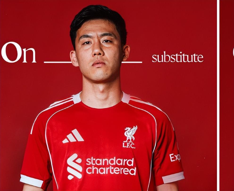 斯洛特执教利物浦遇困：11亿欧航母难行，换人策略遭质疑