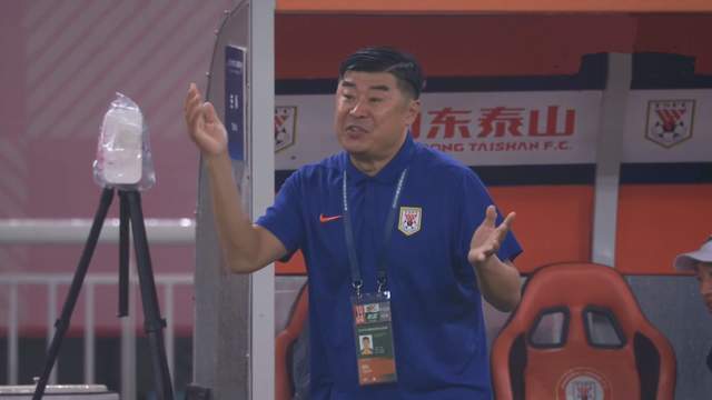 李小恒关键球显神威，泰山队5年长约锁定，谢文能状态下滑引关注