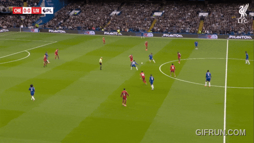 利物浦1-2负切尔西：三连败背后战术与人员调整解析