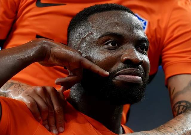 奥斯卡本季独造18球超张玉宁，归化他能否成国足锋线转机？