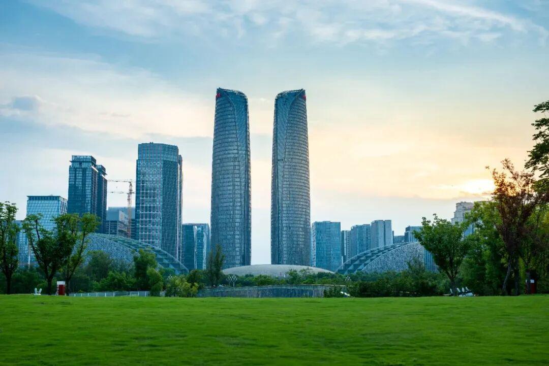 西南政法大学落户成都高新区，开启校地合作新篇章
