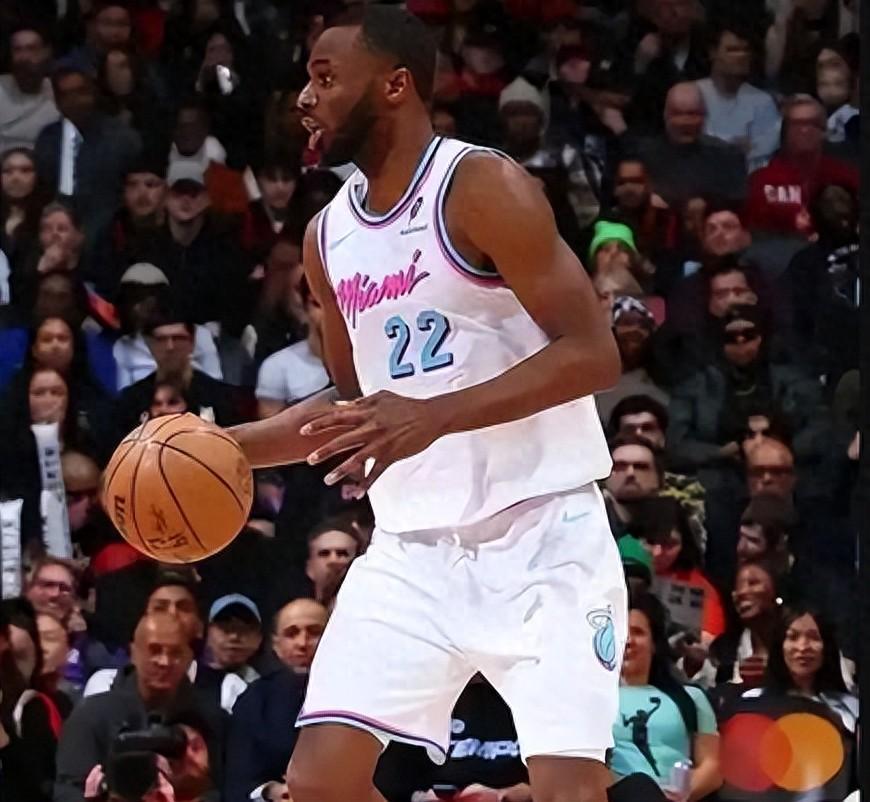 NBA季前赛明天10月7日赛程：火箭PK老鹰，雷霆PK独行侠