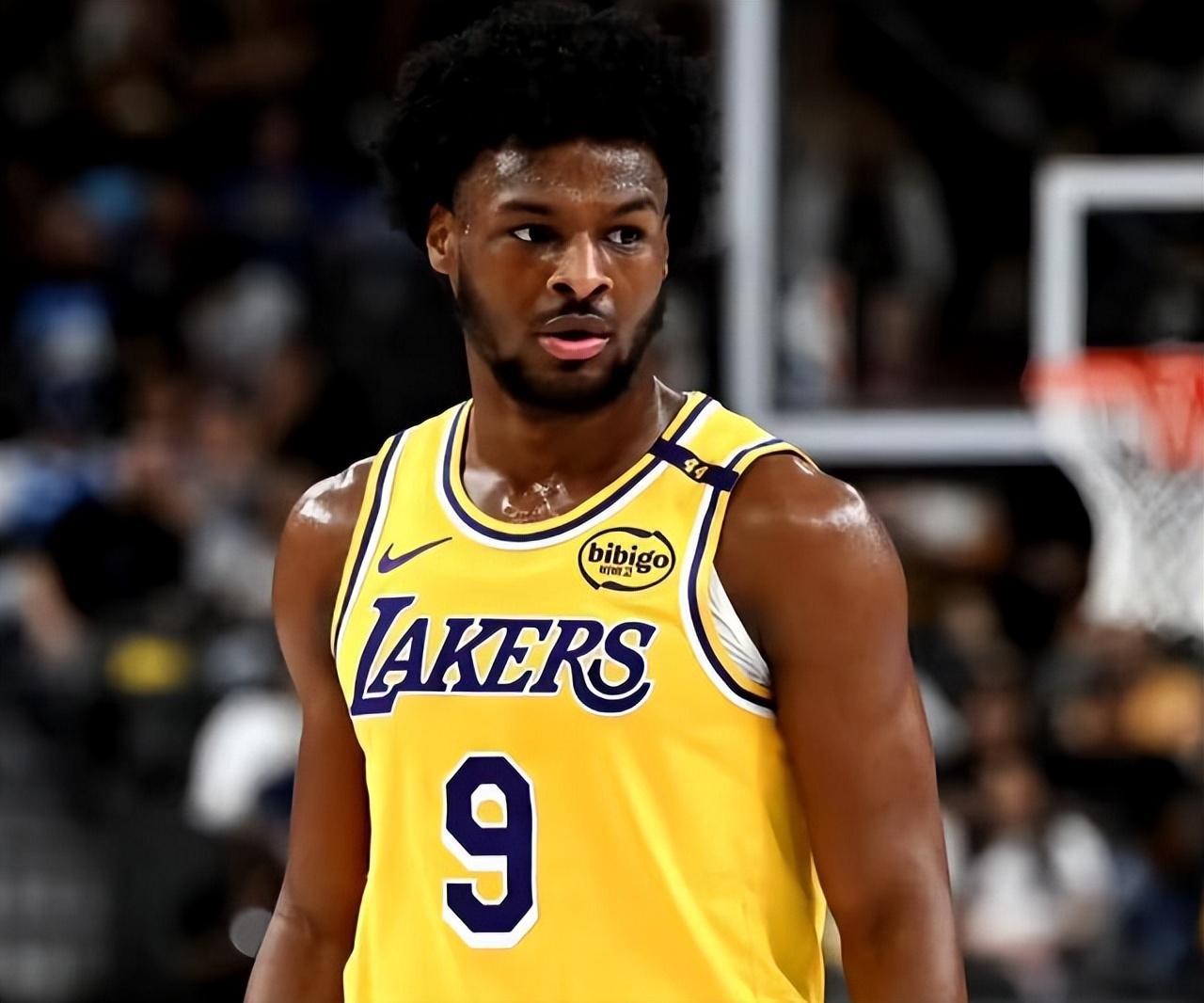 从12中1到4犯5失误！布朗尼成NBA垃圾时间之王引热议