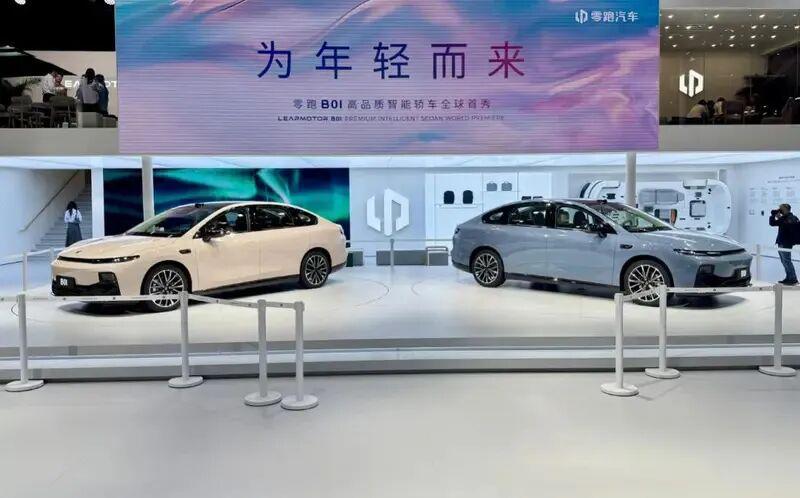 7万级620km续航+7秒破百，零跑B01挑战小米SU7成新标杆