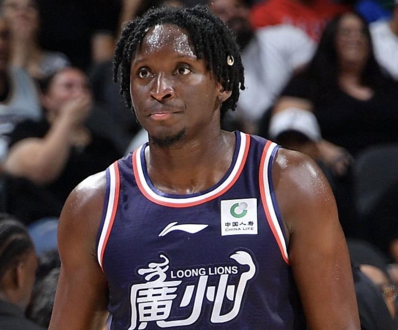 奥拉迪波NBA季前赛表现引热议，媒体人建议其转战CBA