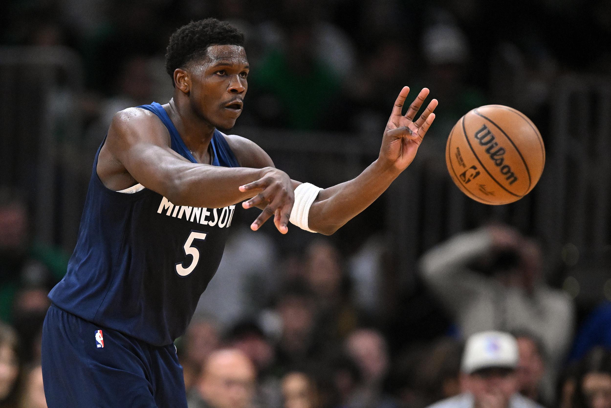 NBA森林狼新赛季前瞻：爱德华兹进化，能否突破西决桎梏？