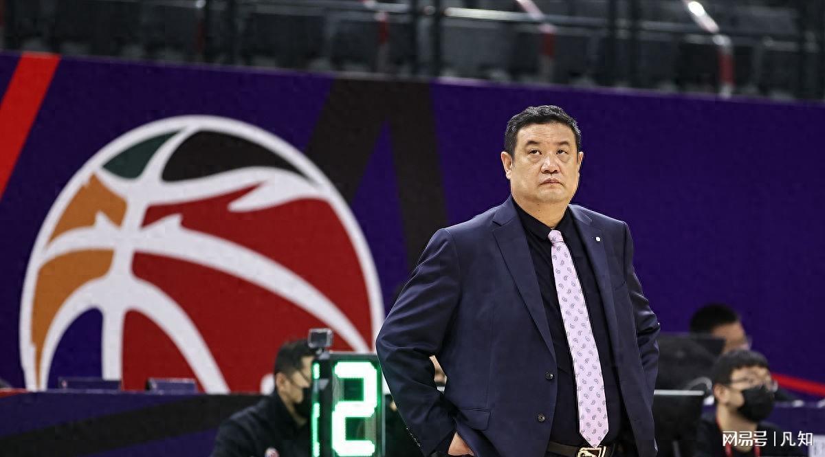 山东篮球传奇徐长锁逝世，年仅52岁，弟子杨瀚森深情悼念