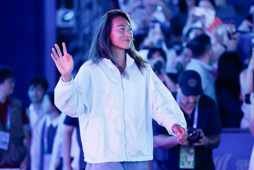 郑钦文世界排名或跌至30位！下赛季蓄力重返前十