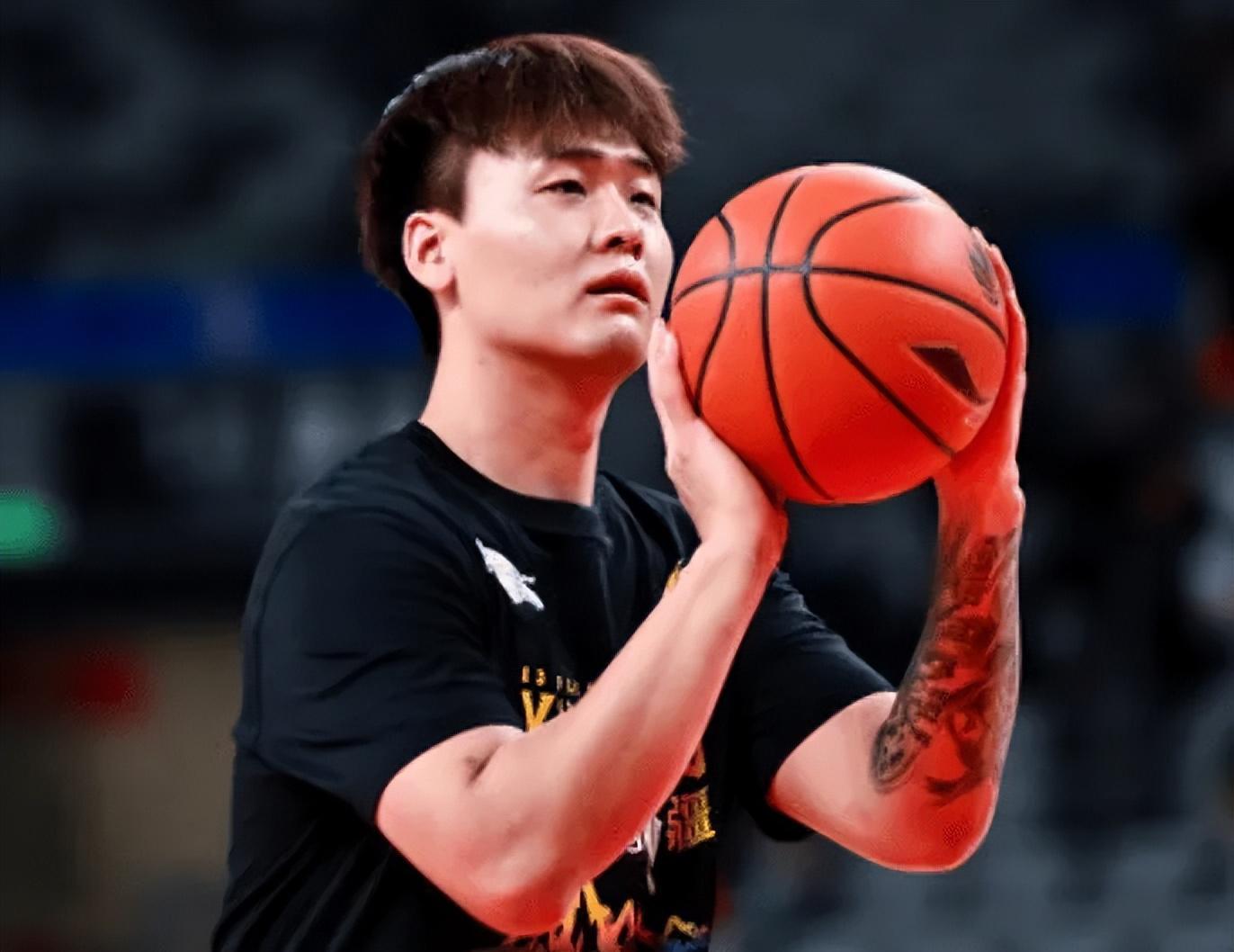 广东全运备战动态：赵睿胡明轩谈磨合，崔永熙伤愈进展