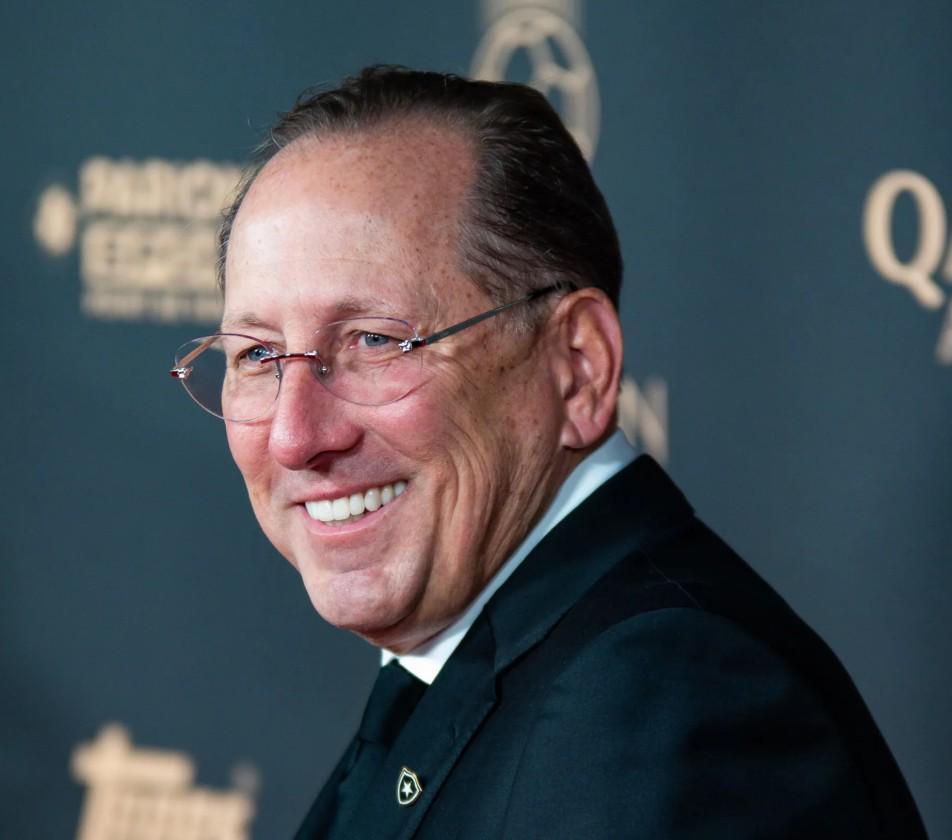 前水晶宫股东特克斯特计划收购谢周三，或成俱乐部救星