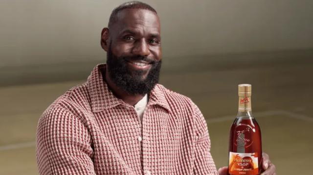 湖人球迷起诉詹姆斯：因《决定二》广告误购高价门票