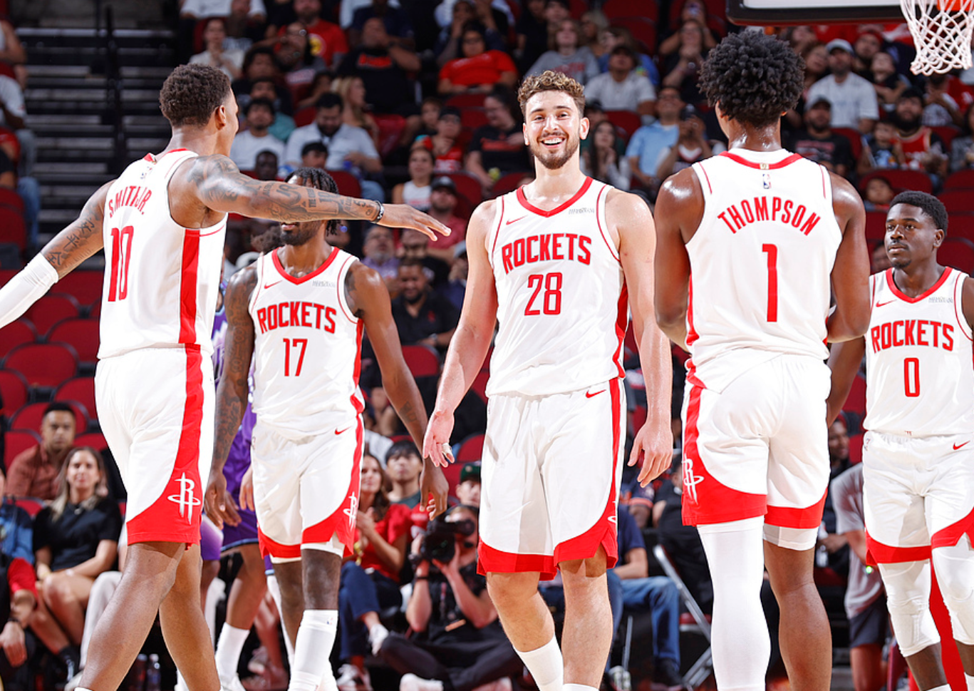 詹皇力挺！申京三节13+13+5+4断统治赛场，37岁KD甘当绿叶