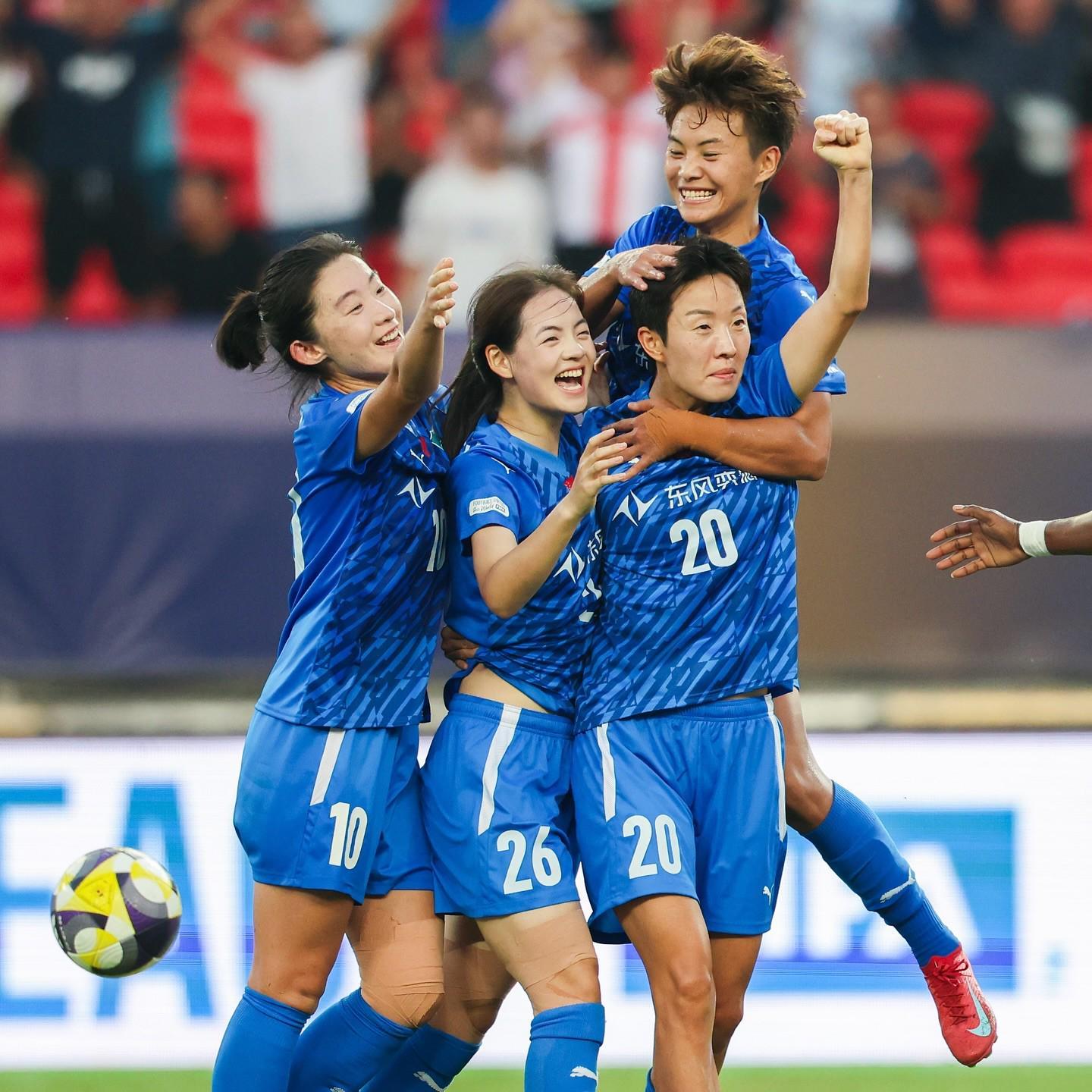 因凡蒂诺祝贺武汉车谷江大女足首胜FIFA女足冠军杯