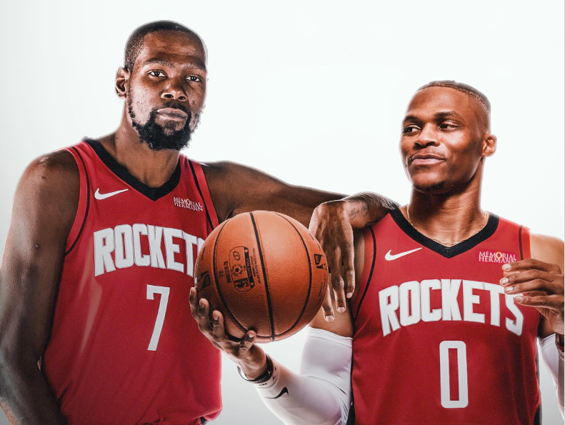 杜兰特力挺威少：传奇后卫应留NBA，火箭重聚或成现实