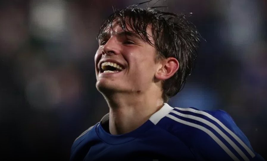 意媒：皇马拟3000万欧补偿科莫，加速帕斯回归伯纳乌