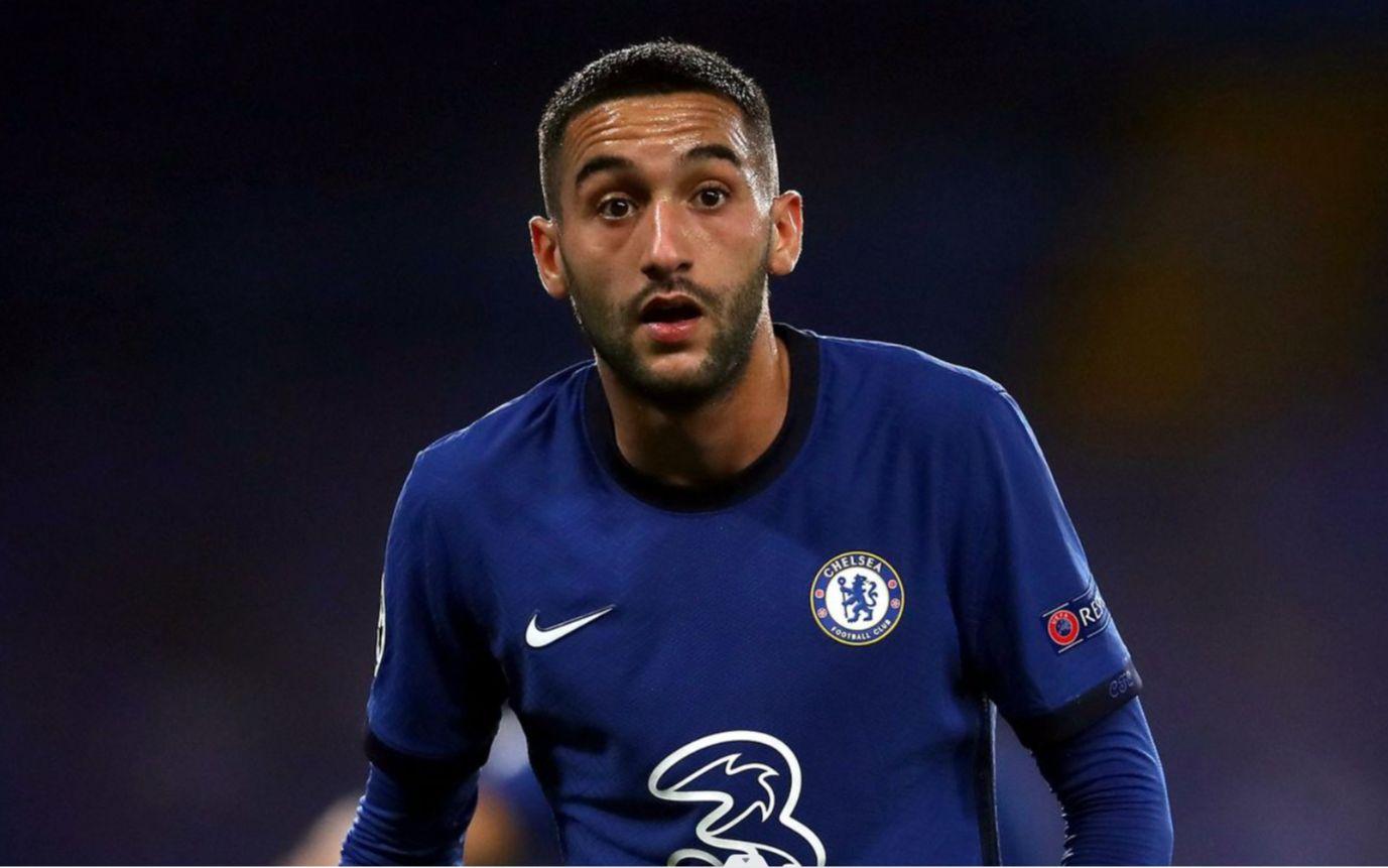 齐耶赫转会遇阻：克卢日因伤病与薪资问题拒绝签约