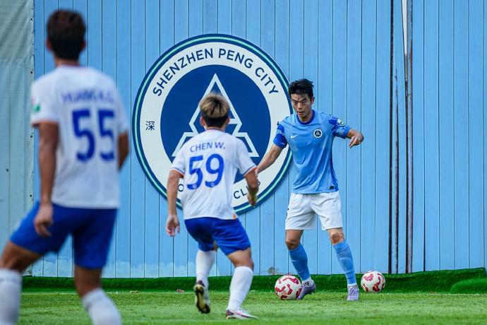 深圳新鹏城热身赛1-2负于深圳二零二八，点球大战4-2逆转