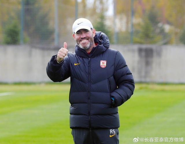 气温骤降挑战大！长春亚泰低温备战保级关键战