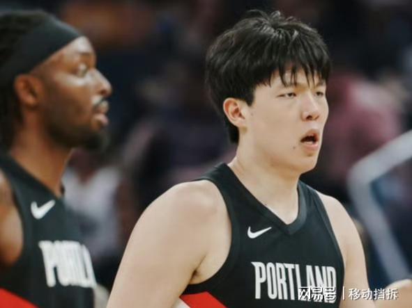 波斯特单节15分逆转勇士，杨瀚森NBA首秀成背景板