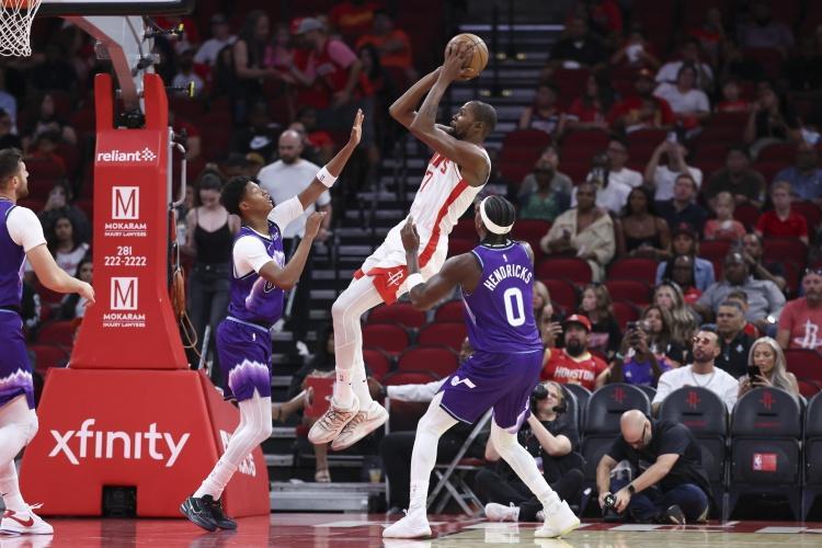 火箭队季前赛阵容揭秘：第二阵容5人组待定，戴维森成亮点