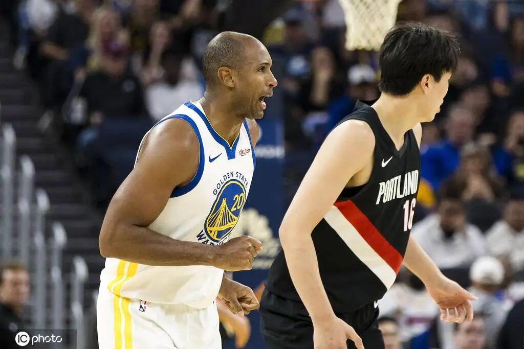 杨瀚森NBA季前赛首秀六犯离场 末节遭对手针对显残酷现实