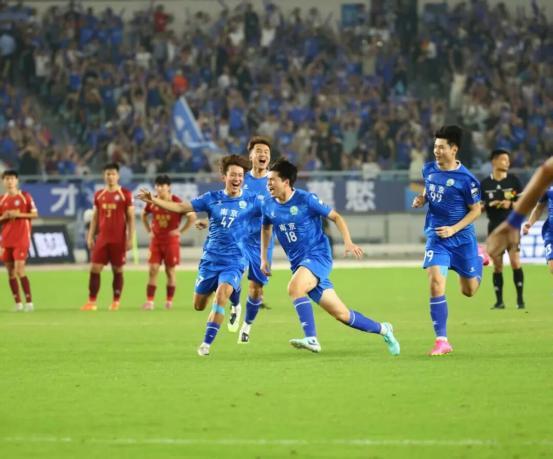 四城晋级！首届‘苏超’联赛点燃江苏经济文化新活力