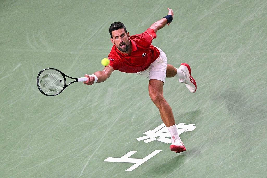 38岁德约科维奇上海大师赛四强创纪录，网坛GOAT再证传奇