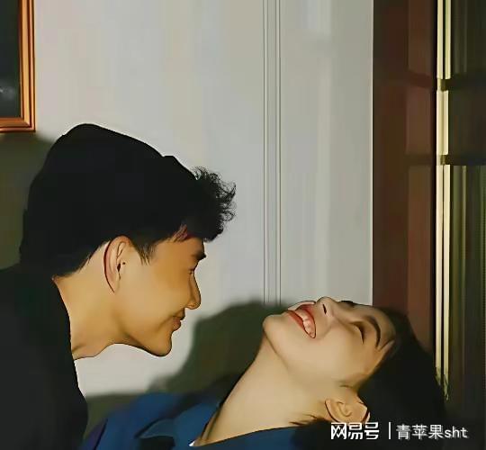 女性情感博弈指南：如何掌握爱情主动权