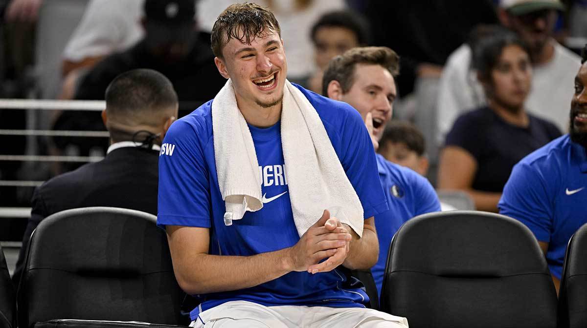 NBA总经理调查：独行侠新秀库珀·弗拉格获93%选票成未来之星