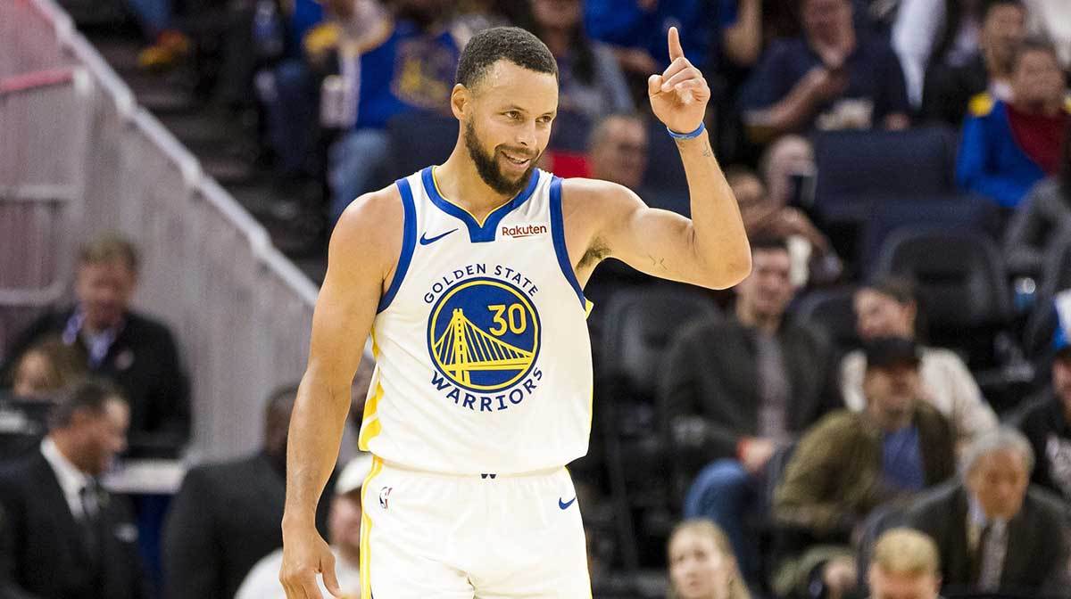 NBA总经理调查：斯蒂芬·库里荣膺年度最佳领袖