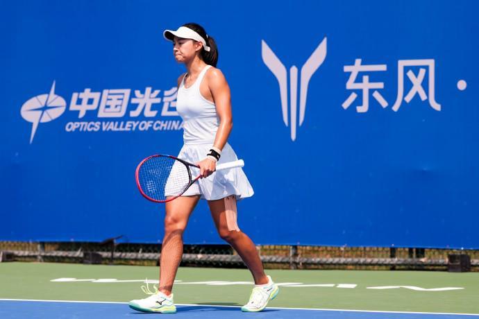 王雅繁退出宁波赛转战WTA125济南站 伤病恢复成关键
