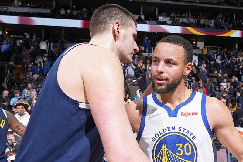 NBA总经理季前投票揭晓：库里获封最佳领袖与最强无球，约基奇球商登顶