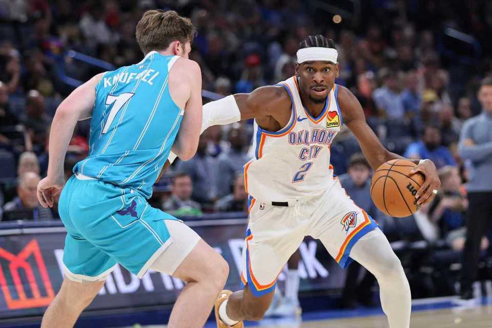 NBA季前赛：亚历山大16分雷霆双杀黄蜂，拒绝20分大逆转