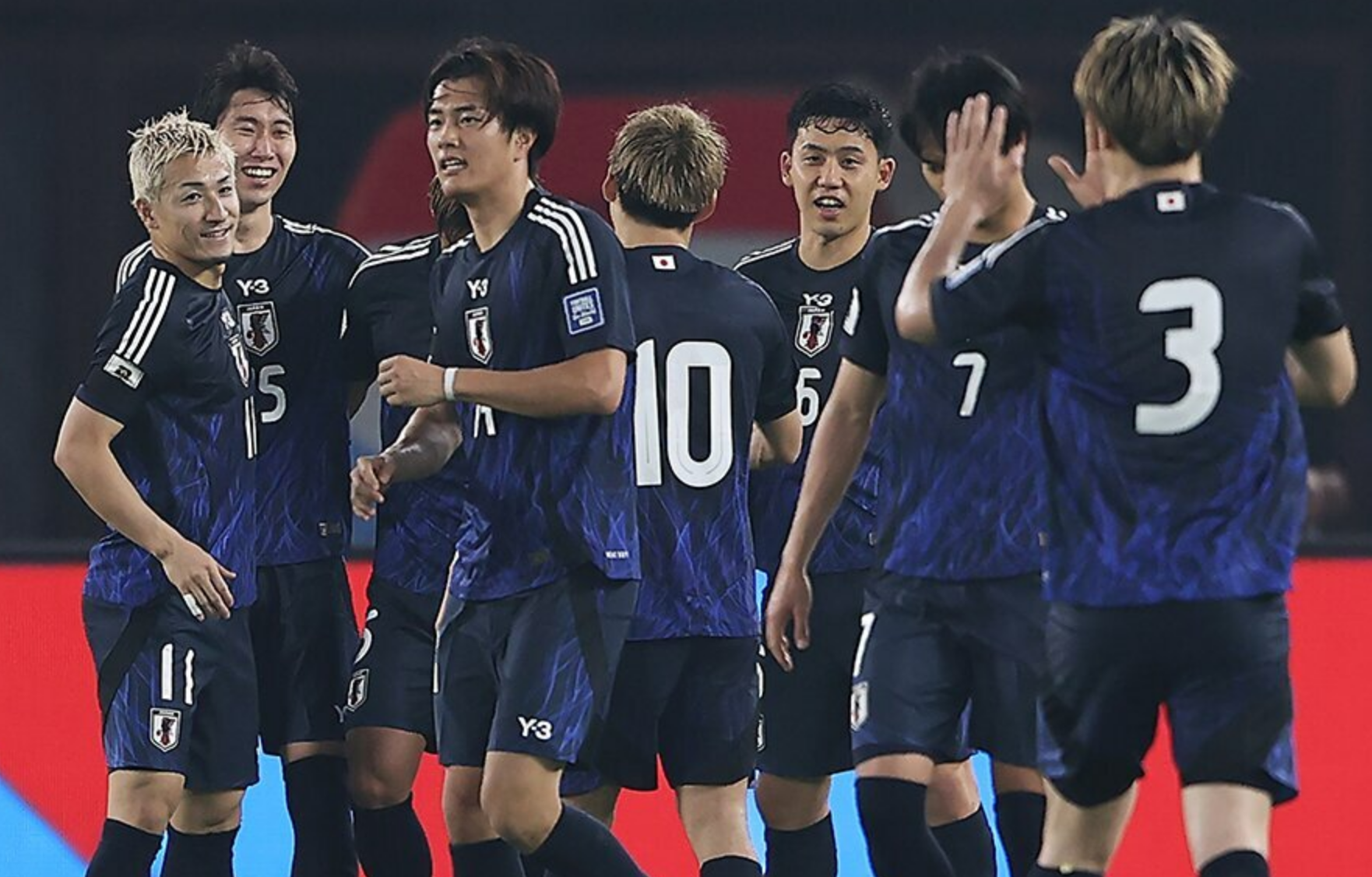 94分钟绝平！日本男足2-2战平巴拉圭，26年不败纪录延续
