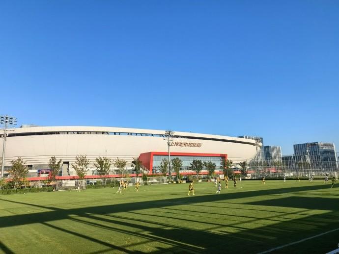 热身赛战报：上海海港4-3力克青岛西海岸，莱昂纳多双响建功
