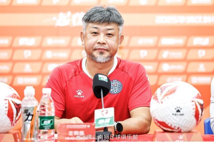 王宏伟谈职业联赛：业余火爆但压力更大，中甲焦点战即将打响