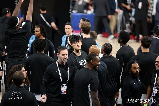 杨毅点评曾凡博0出手：NBA竞争激烈 篮网阵容无保障合同