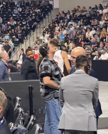 首秀伤退！33岁博格丹新赛季前景几何？