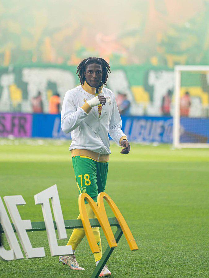 巴萨紧盯17岁左脚天才中卫塔蒂，南特未来核心引豪门关注