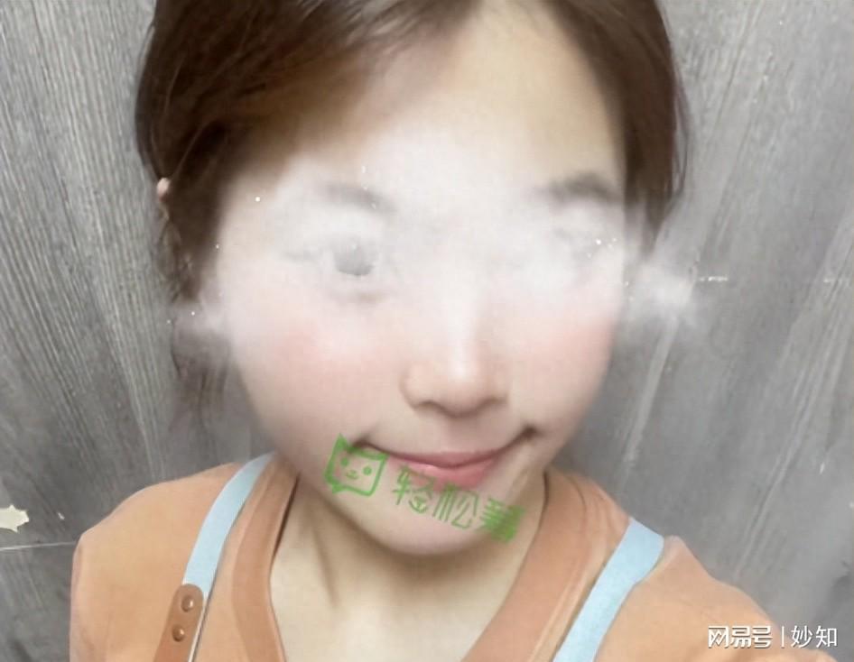 党岭失温女孩恐成植物人！父母众筹49万救命，镯子抢镜已筹到8万