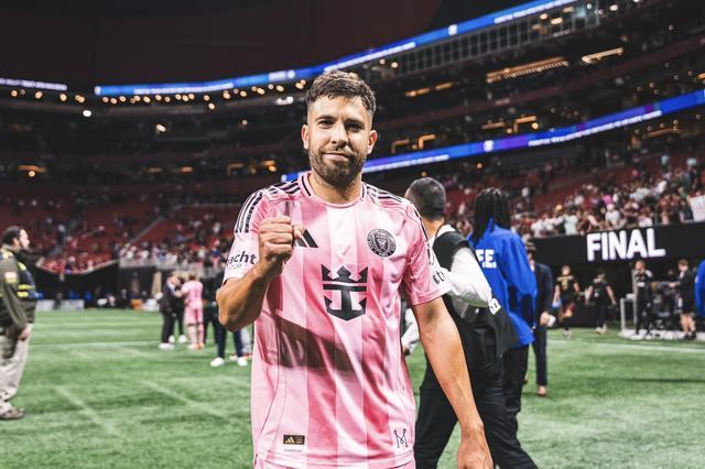 续约后突然退役！阿尔巴：这是最诚实公平的选择