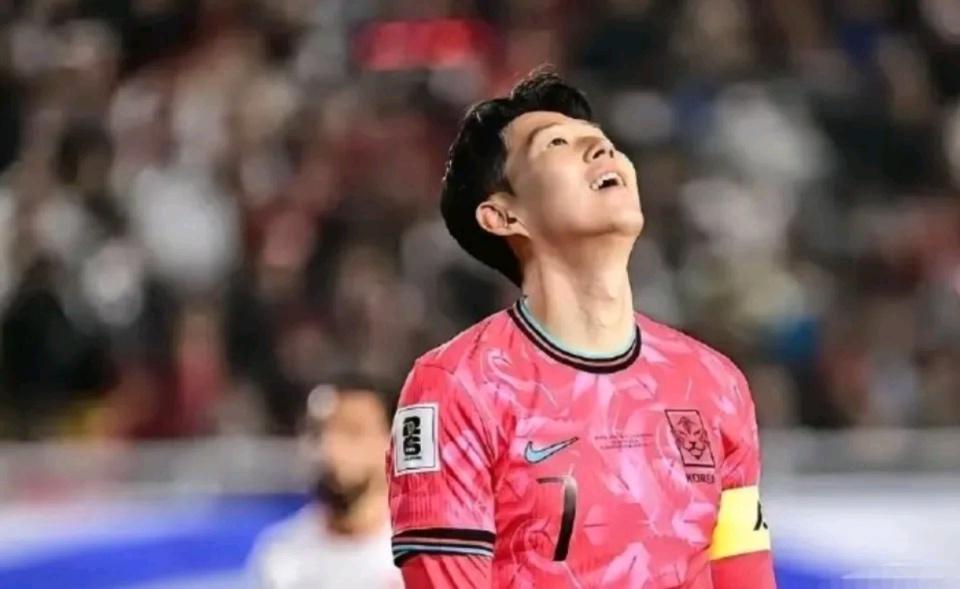 董路力挺李铁：国足0-1负日本优于韩0-5惨败巴西，批评舆论球盲