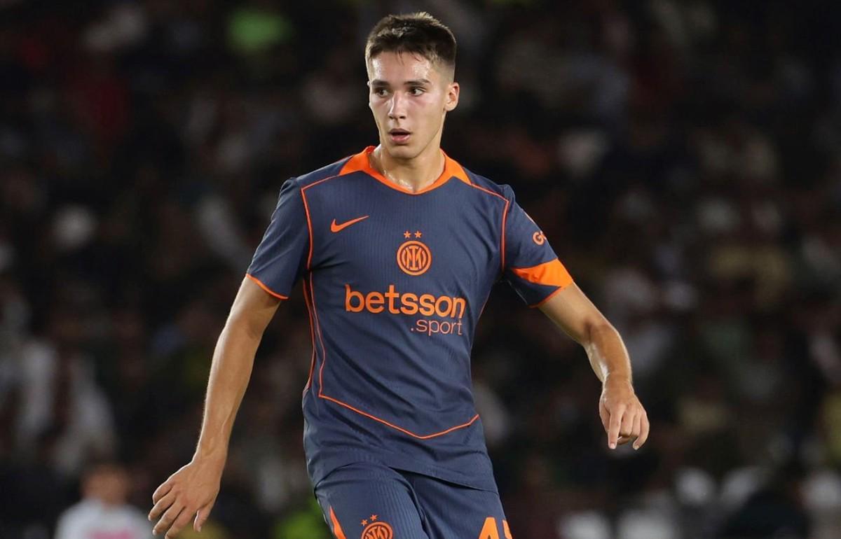 意媒报道：国米小将博沃对阵马竞时脚踝扭伤，伤势轻微不影响出战