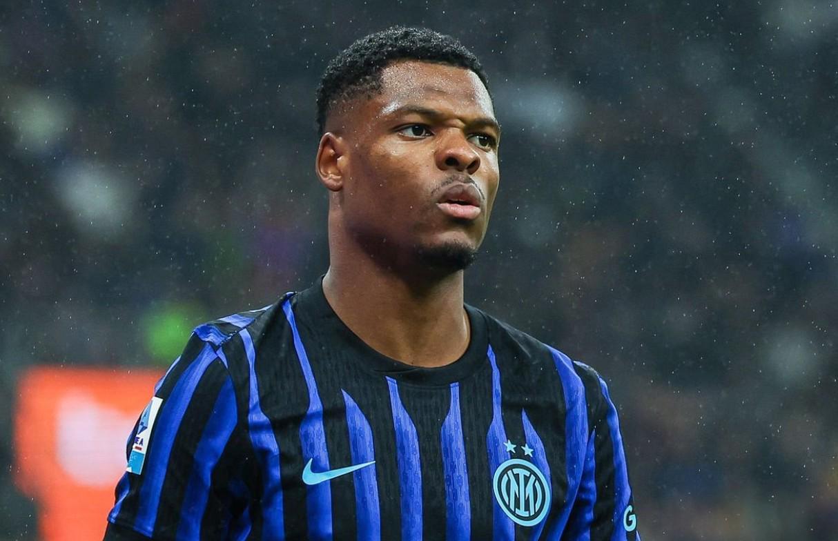 邓弗里斯回应被换下：正常反应，全力为国米争胜