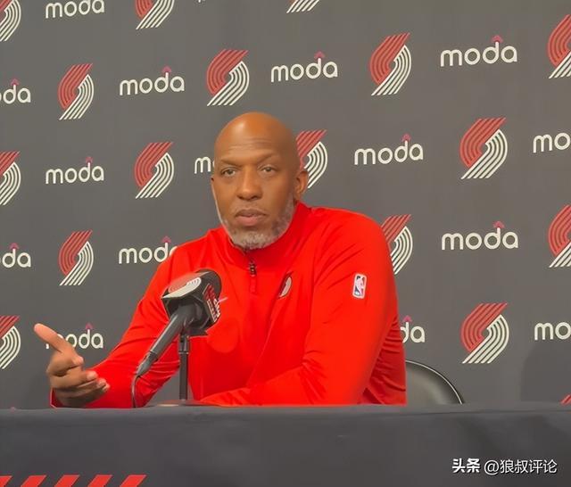 比卢普斯盛赞杨瀚森：表现惊艳 护框达顶级水准